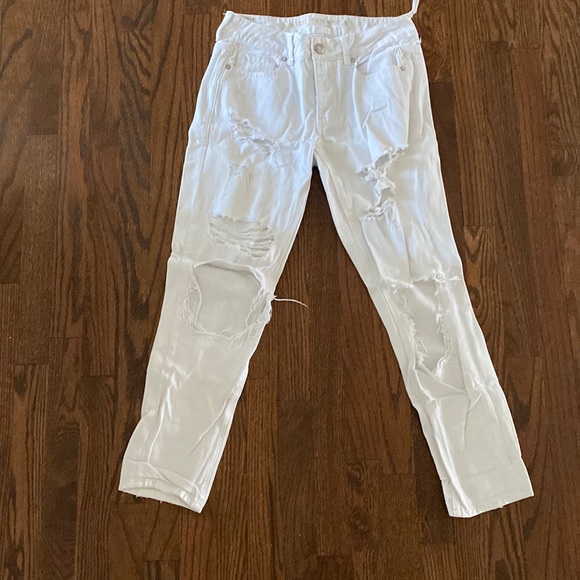 White American Eagle Ripped Jeans (Size 4 Regular) - Picture 1 of 2